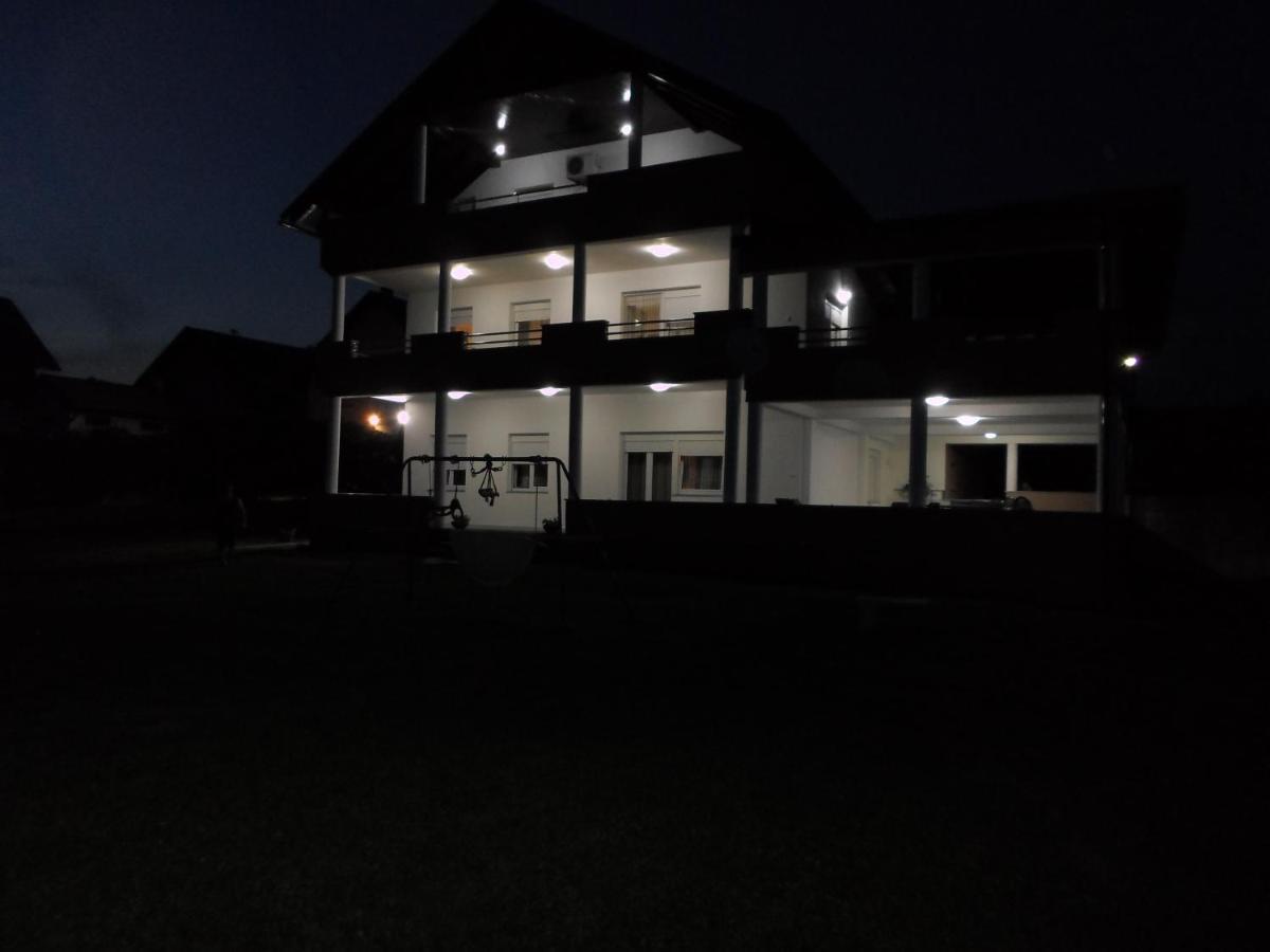 Apartment Gorska Vila Огулин Экстерьер фото
